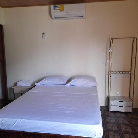 Cabinas Playa Agujas Apartman Quebrada Ganado Kültér fotó